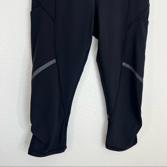 Lululemon Crop Leggings - Picture 4 of 7